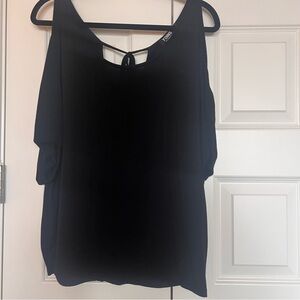 YOINS Black Women's Cold Shoulder Blouse
